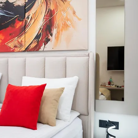 Bella Suites Apartments - Parking -Garage-5Eur Day *