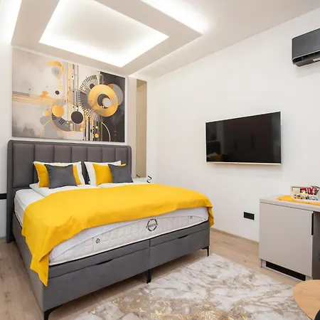 Bella - Free Parking-garage Daire *