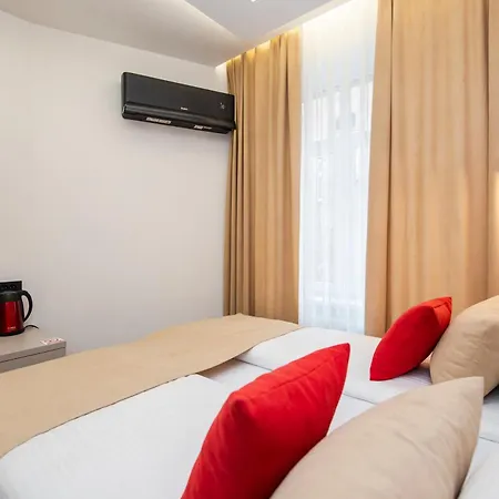 Bella - Free Parking-garage Saraybosna