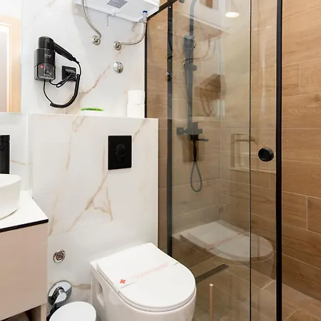 Bella - Free Parking-garage Apartman *